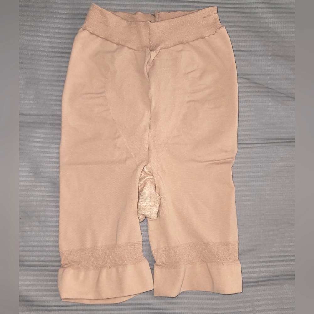 Hanes shapewear